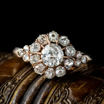 The Ultimate Guide to Engagement Rings with Cluster Diamonds