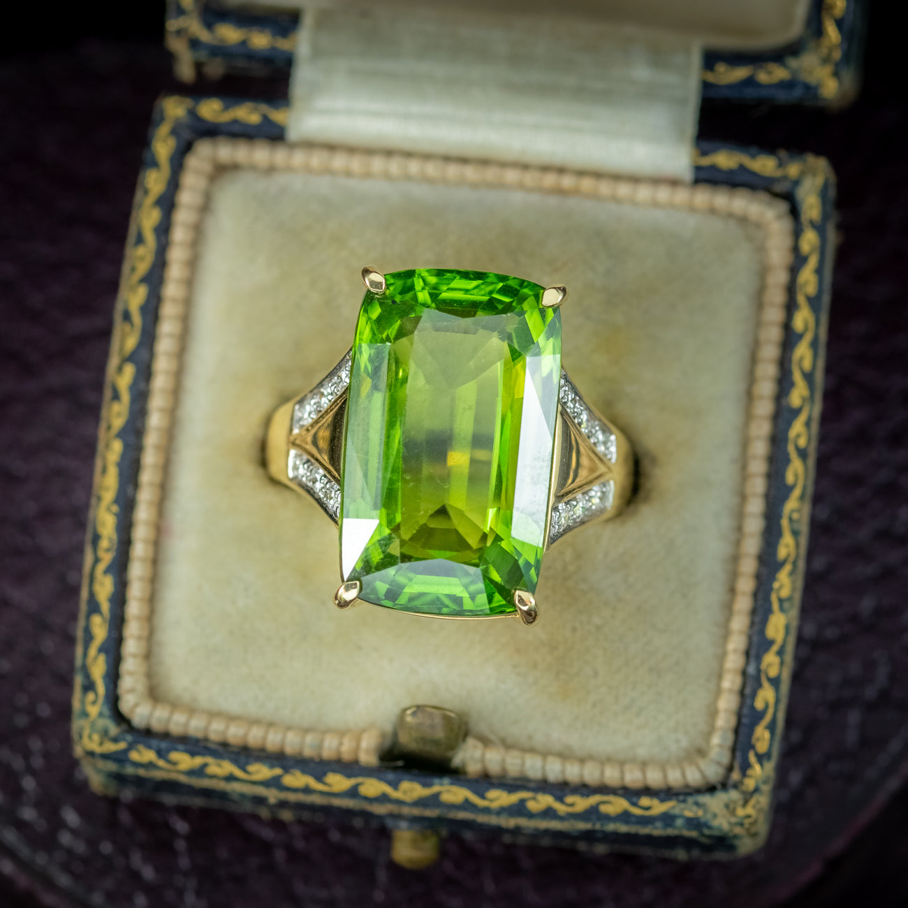 Vintage Green Tourmaline Diamond Ring