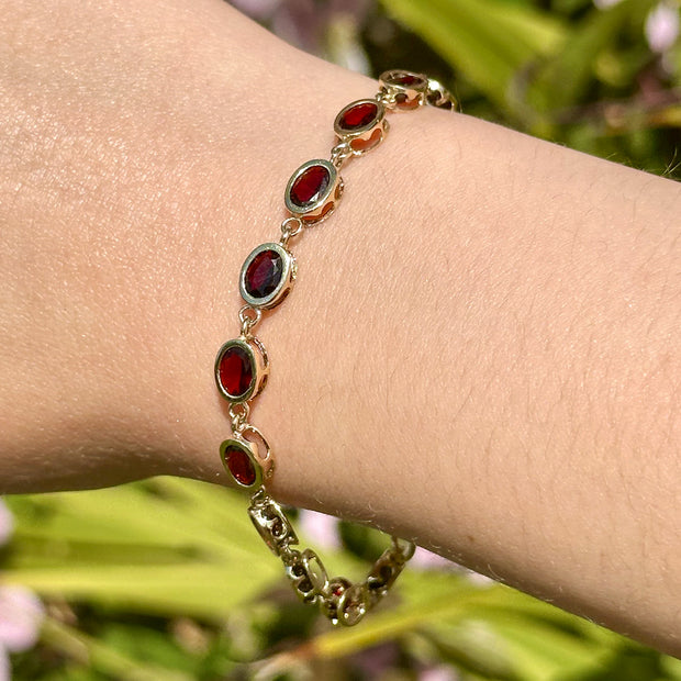 Edwardian Style Garnet Bracelet 9ct Gold