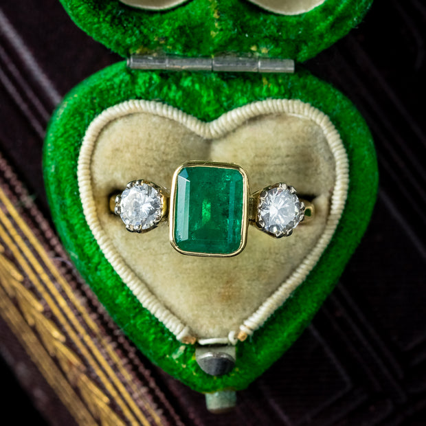 Vintage Emerald Diamond Trilogy Ring 2.2ct Emerald With Cert
