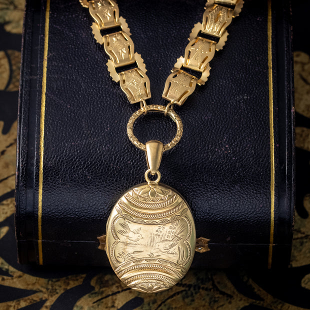 Victorian gold locket with enamel and a pearl – Victorious