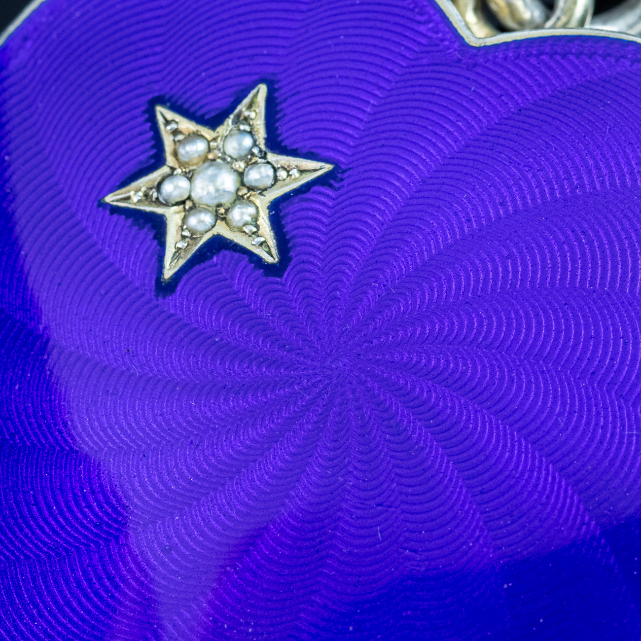 Bright Star Heart Victorian Locket