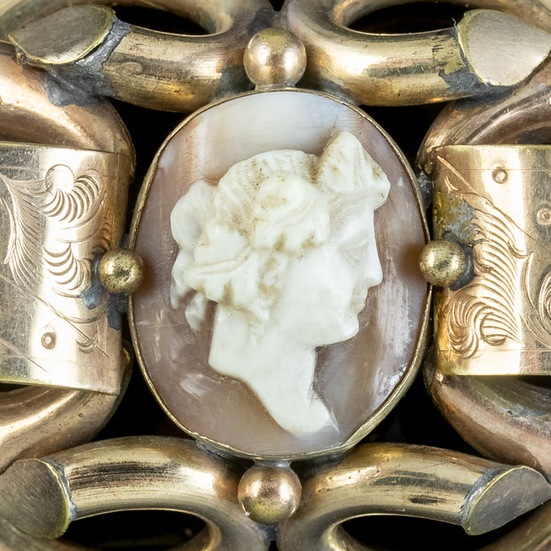Antique Victorian Cameo Brooch Pinchbeck Gold Gilt