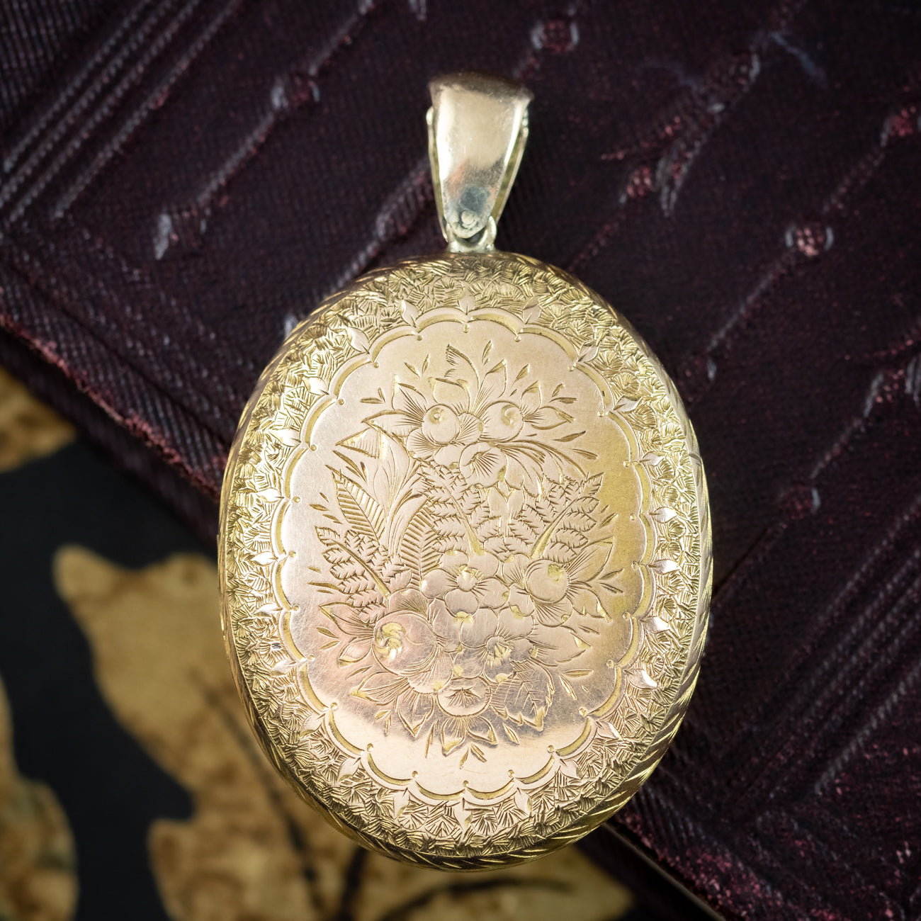 Victorian Floral Gold Locket | – Laurelle Antique Jewellery