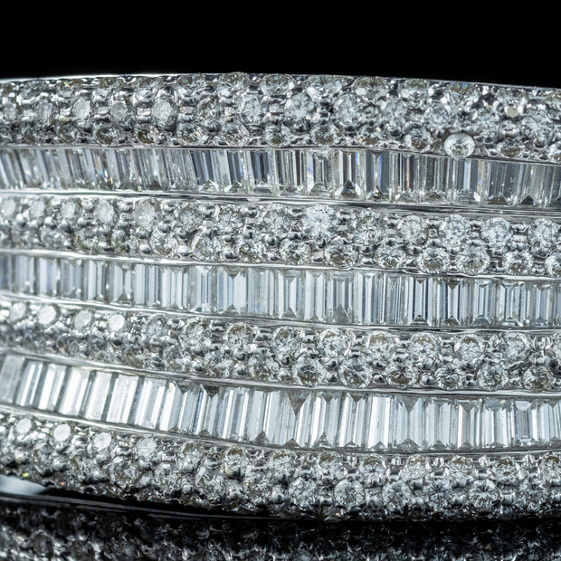 Art Deco Style Diamond Bangle 18ct Gold 9.58ct Total