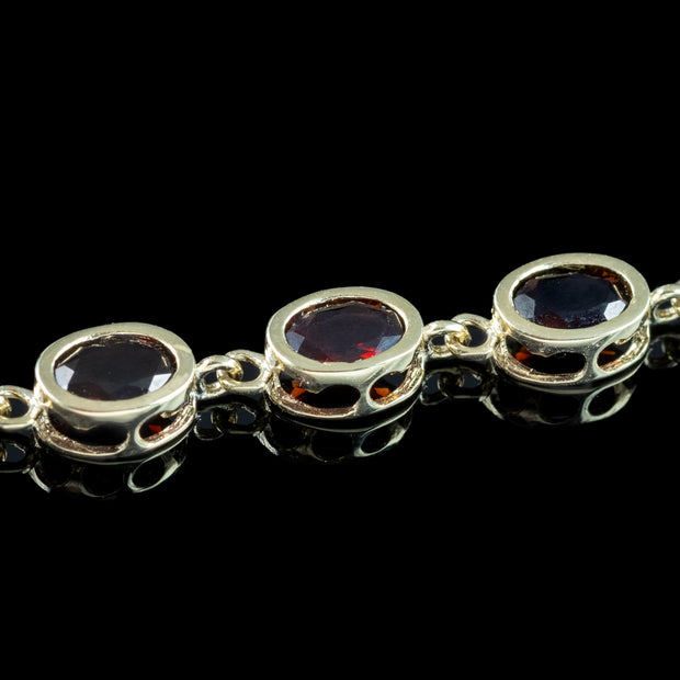 Edwardian Style Garnet Bracelet 9ct Gold