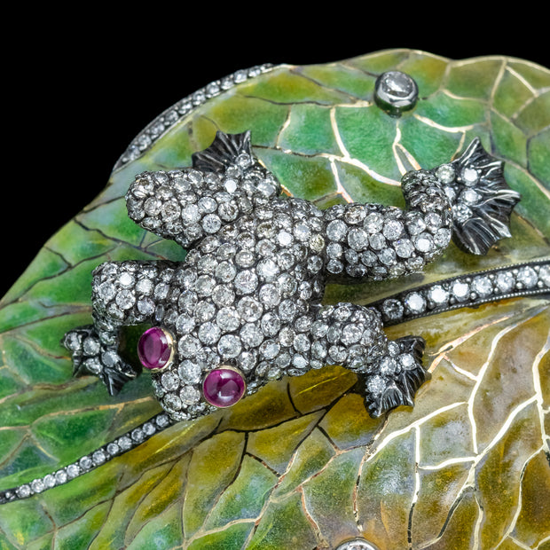 Vintage Plique A Jour Enamel Diamond Ruby Frog On Leaf Brooch With Box