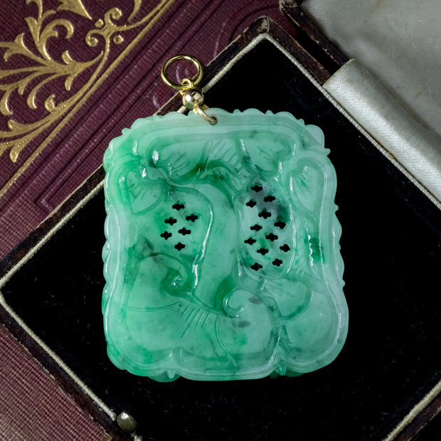 Vintage Large Jade Pendant 18ct Gold Loop