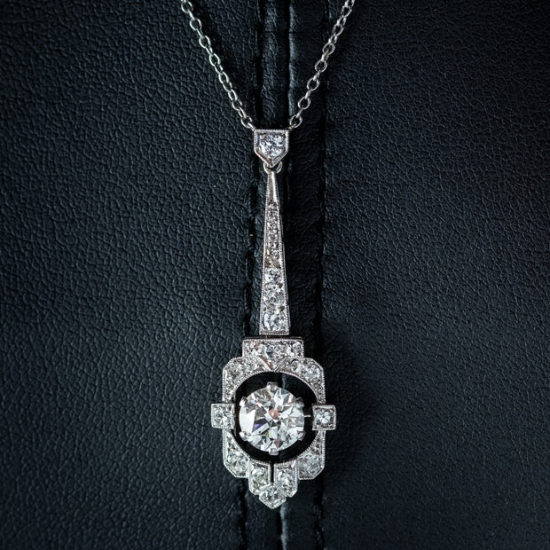 Art Deco Diamond Pendant Necklace Platinum 0.90Ct Diamond 1.40Ct Total Circa 1920