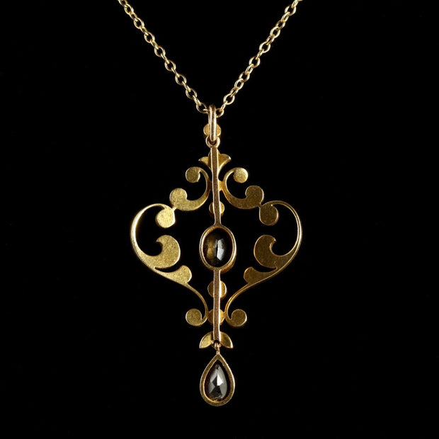 Antique Gold Amethyst Pendant And Chain 15Ct Gold