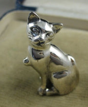 Fabulous Solid Sterling Silver Sitting Cat Ornament