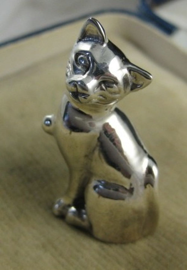 Fabulous Solid Sterling Silver Sitting Cat Ornament