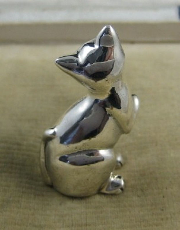 Fabulous Solid Sterling Silver Sitting Cat Ornament