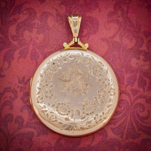 Antique Edwardian Round Forget Me Not Locket 9Ct Gold Dated 1910