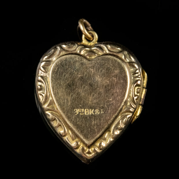 Antique Victorian Engraved Heart Locket 9Ct Gold Circa 1900