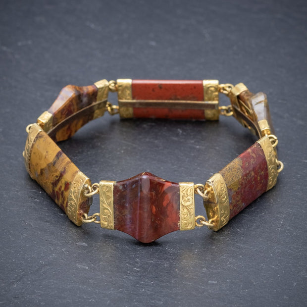 Antique Victorian Scottish Agate Bracelet 18Ct Gold Circa 1880