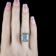 Art Deco Aquamarine Diamond Cocktail Ring 18ct White Gold hand