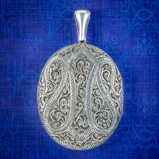Antique Victorian Sterling Silver Locket Circa 1880 cover