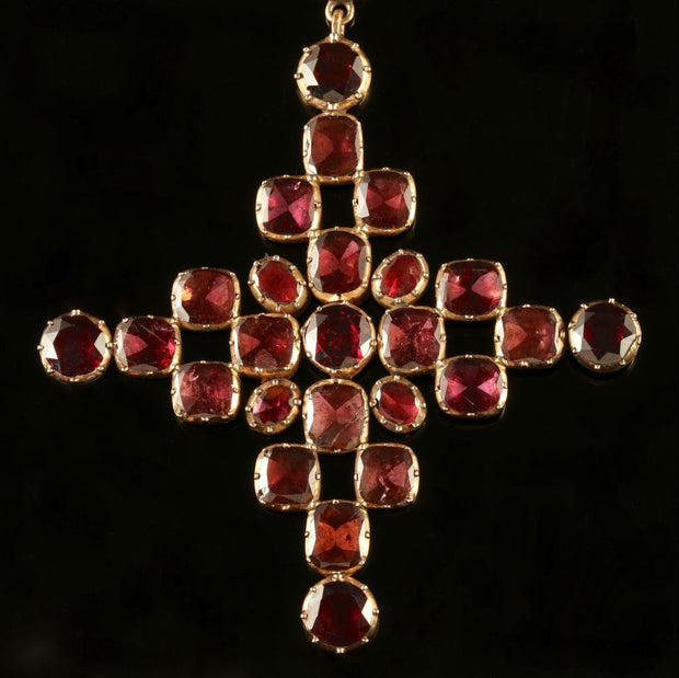 Antique Georgian Flat Cut Garnet Gold Collar And Cross Circa 1770