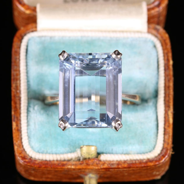 Art Deco Aquamarine Ring 18Ct Gold 10Ct Aqua Circa 1920