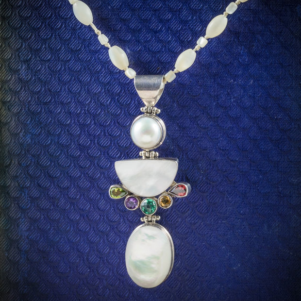 Art Deco Style Mother Of Pearl Pendant Necklace Silver