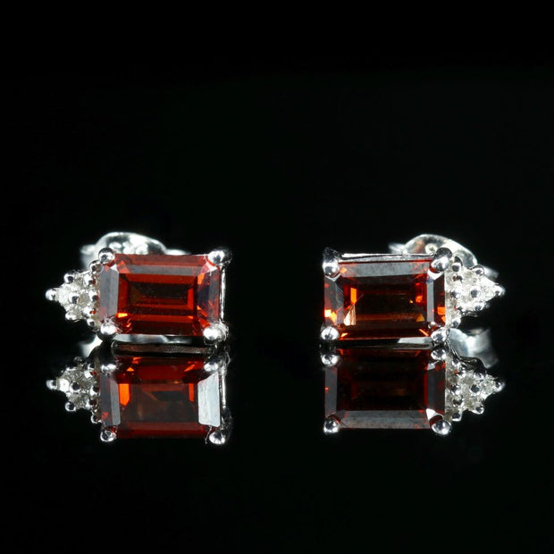 Garnet And Diamond Silver Stud Earrings - 0.60Ct