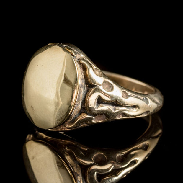 Memento Mori Diamond Skull Locket Ring 18Ct Gold
