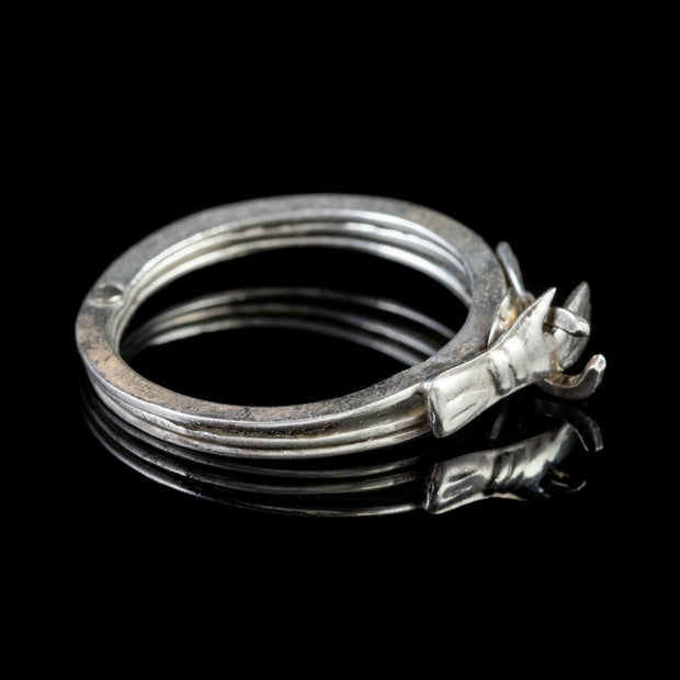 Vintage Clasped Hand Fede Ring Silver side