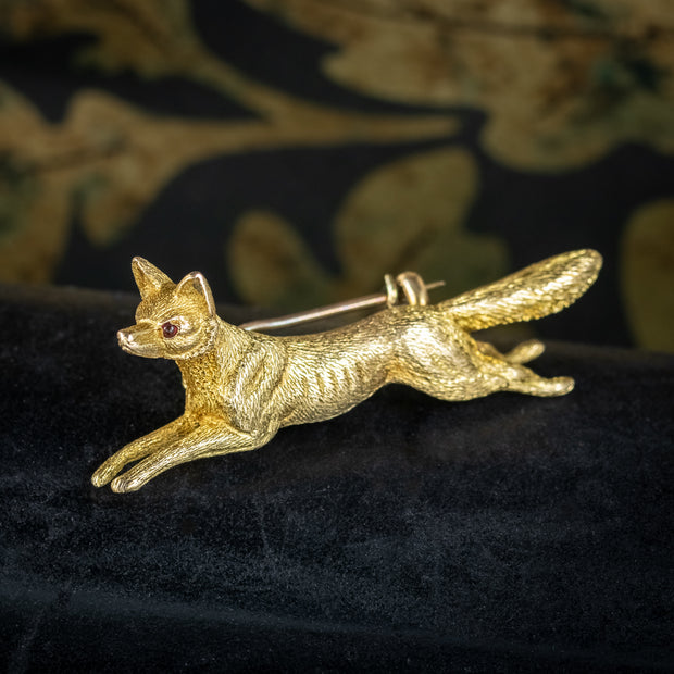 Vintage Running Fox Brooch Garnet Eyes Solid 15ct Gold